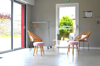 Entrée salle séminaire — Nozay